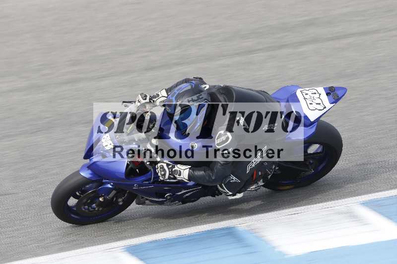 /Archiv-2025/02 28.-31.01.2025 Moto Center Thun Jerez/rot-red/88